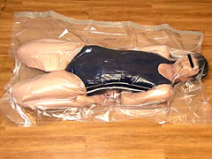 人間真空パック 水着編（ココアソフト）